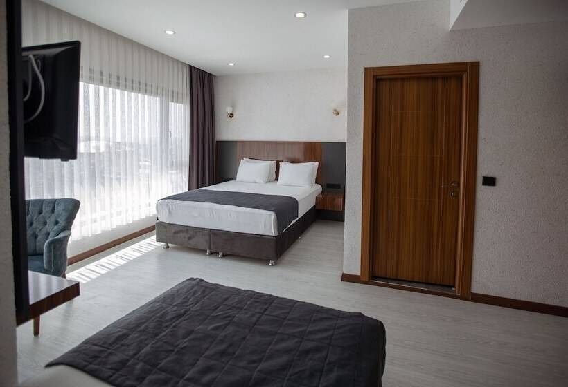 فندق Med Airport