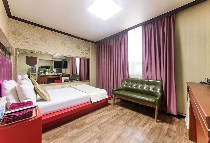 Pocheon Shilla Motel