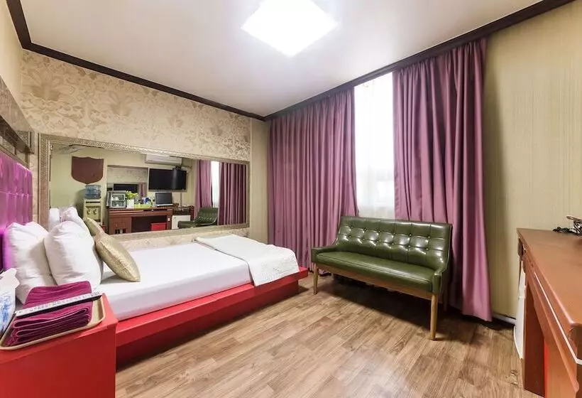 Pocheon Shilla Motel