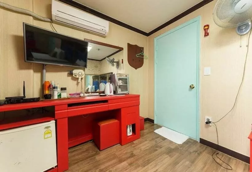 Pocheon Shilla Motel