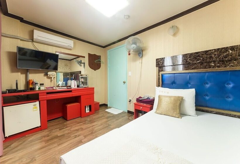 Pocheon Shilla Motel