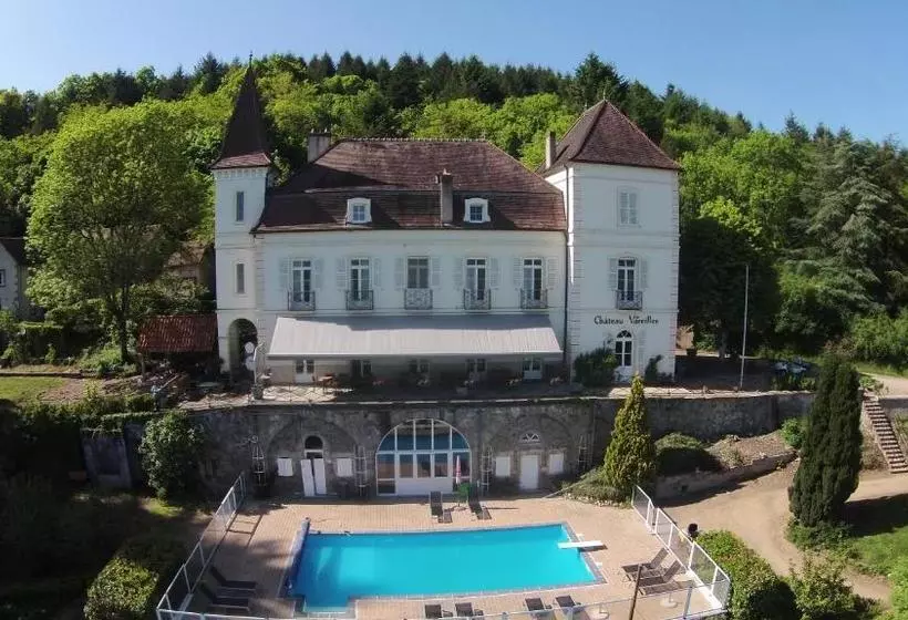 Aamiaismajoitus (B&B) Chateau De Vareilles