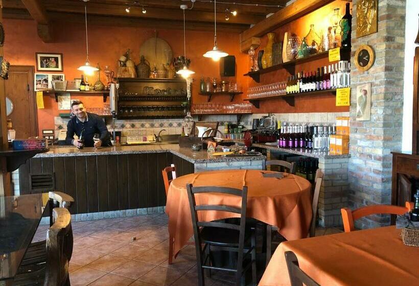 בית מלון כפרי Agriturismo Il Picchio