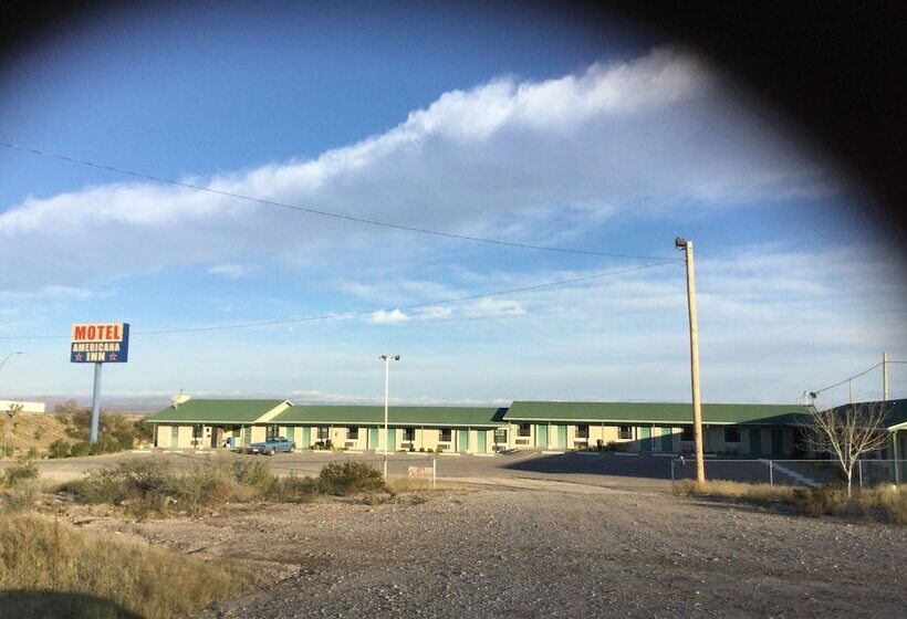 בית מלון כפרי Americana Inn