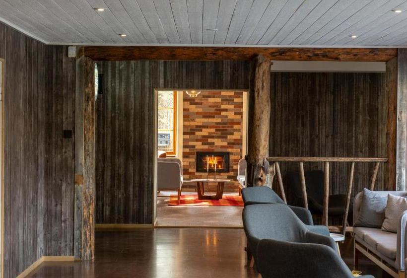 Hotelli Arctic River Lodge