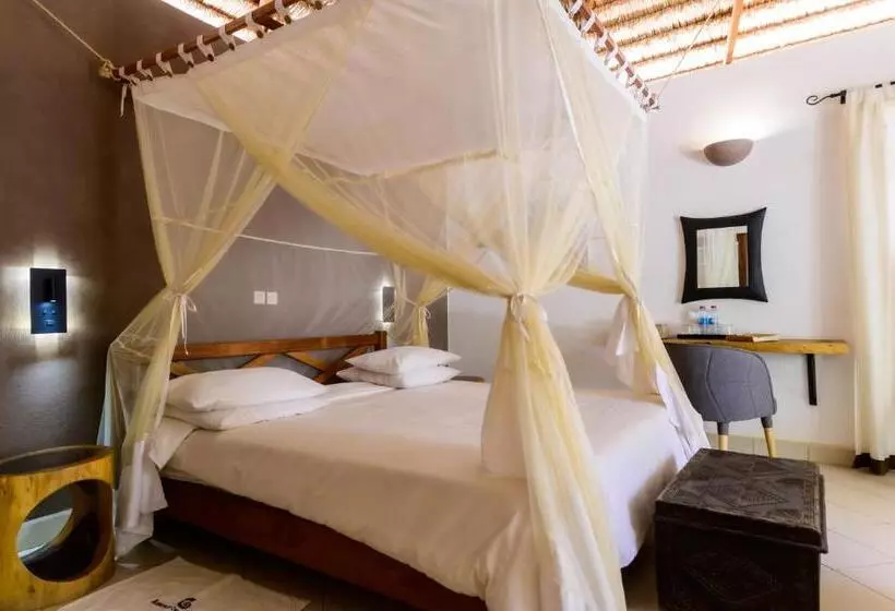 هتل Auberge De La Table