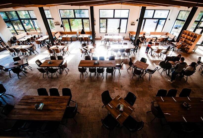 호텔 Complexul Turistic Cheile Butii