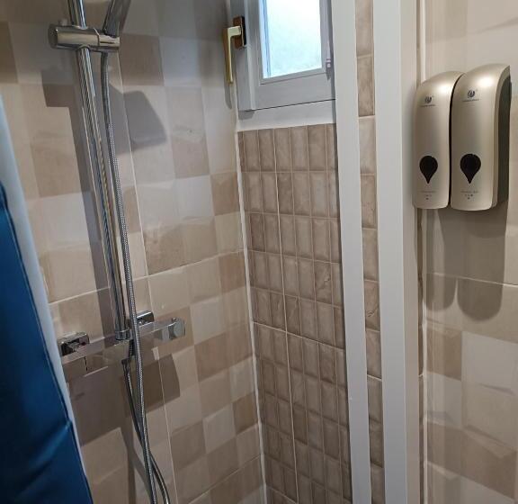 호텔 Pension Alfoz De Rondiella