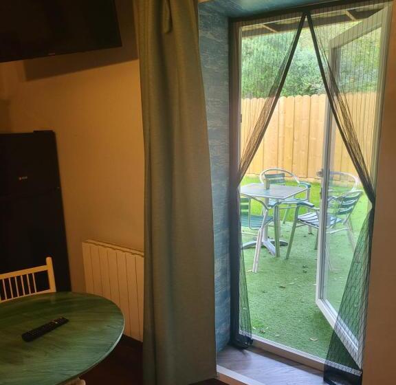 호텔 Pension Alfoz De Rondiella