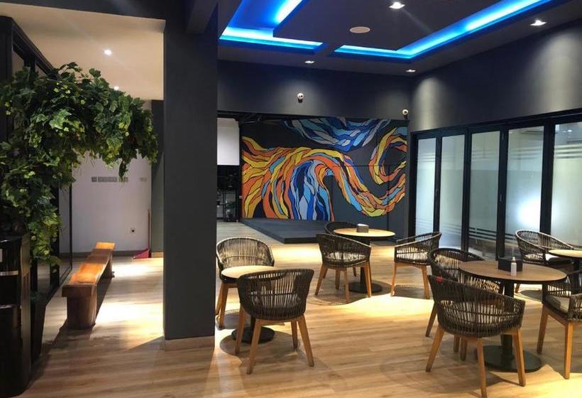 فندق Grand Caman