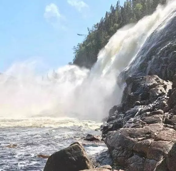 Hotelli L`escale Lam Air