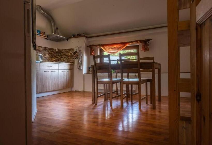 Szálloda Ranč červený Mlýn