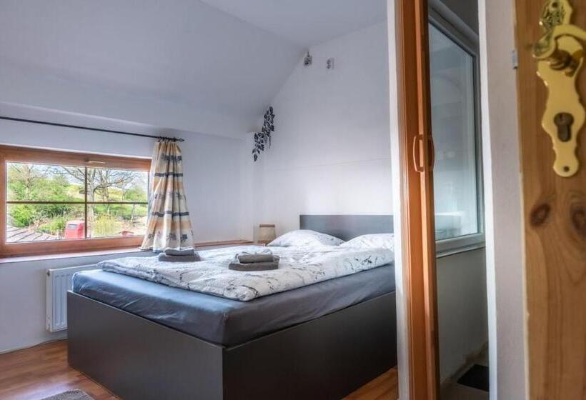 Szálloda Ranč červený Mlýn