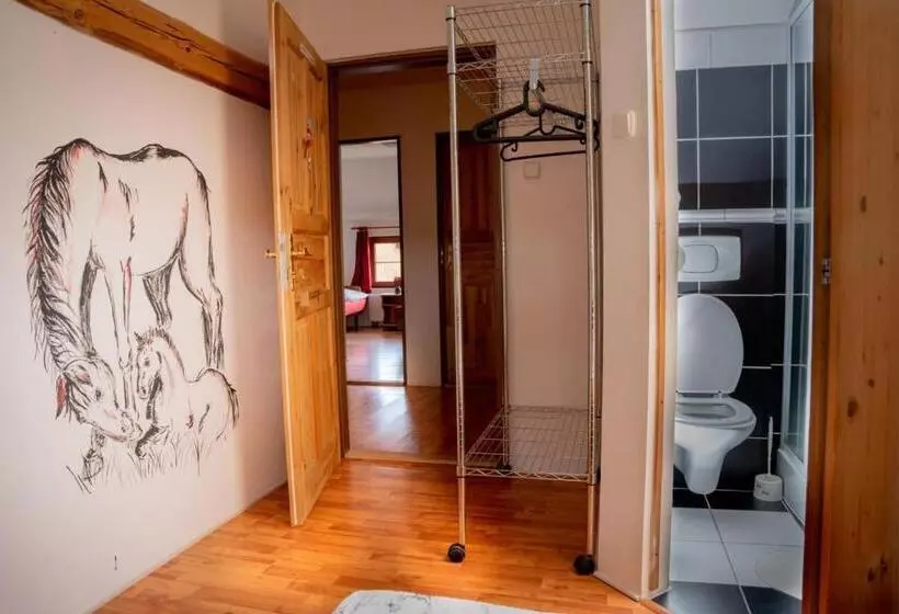 هتل Ranč červený Mlýn