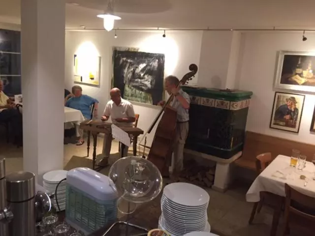 Hotelli Röschenzerhof