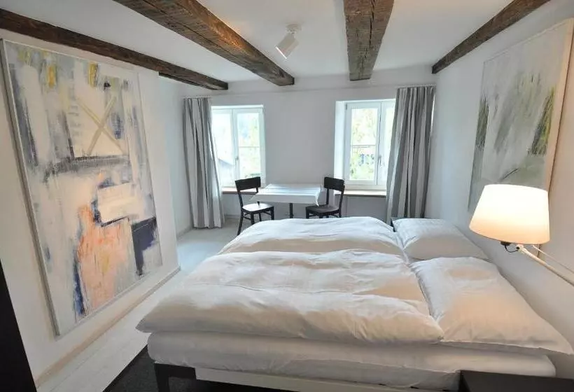 Hotelli Röschenzerhof