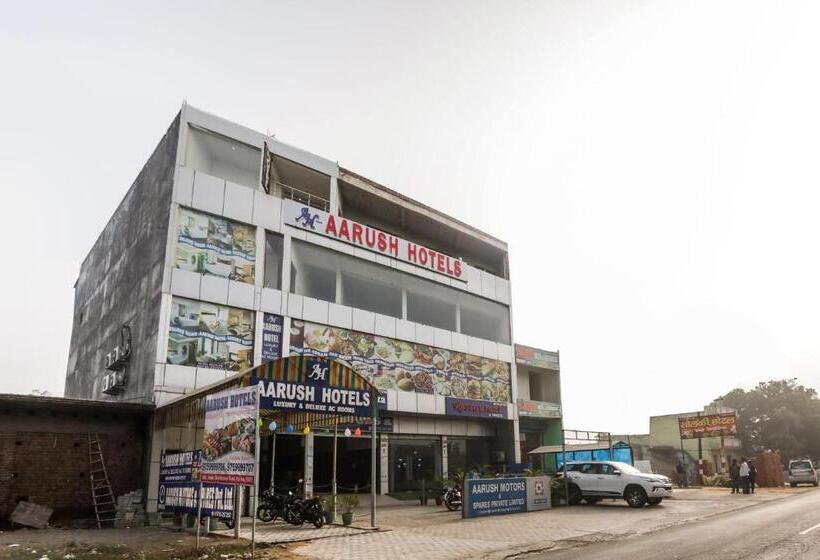 Hotel Aarush