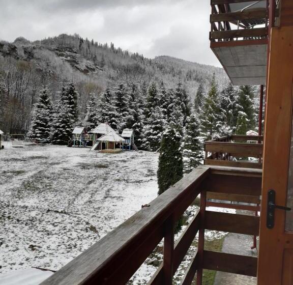 Pensão три брати