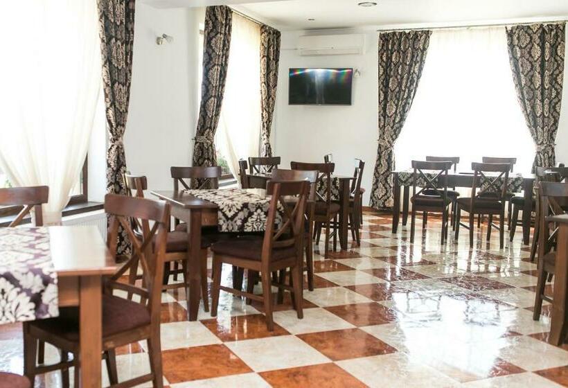 بنسيون Hanul Cocosul