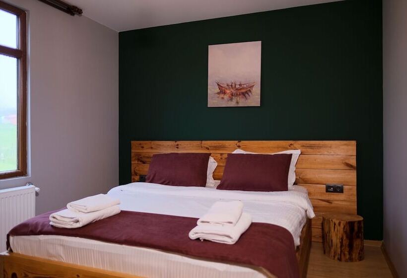 Zeyti̇ndali Yayla Otel