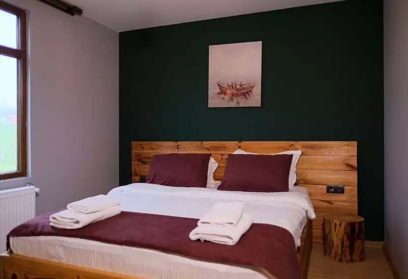 Zeyti̇ndali Yayla Otel