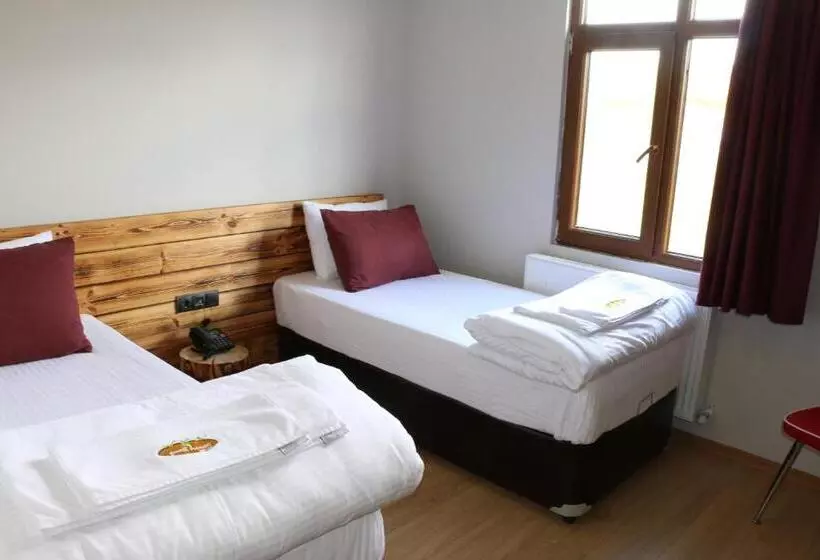 Zeyti̇ndali Yayla Otel