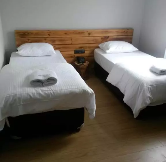 Zeyti̇ndali Yayla Otel