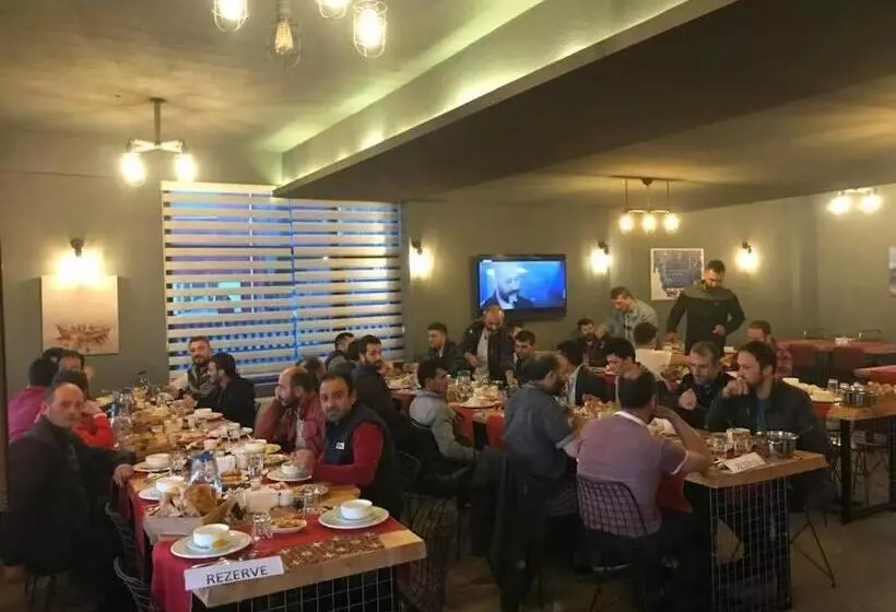 Zeyti̇ndali Yayla Otel