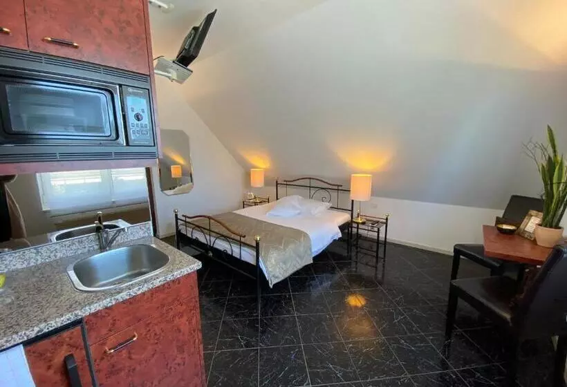 Apart Hôtel Pont De Thielle