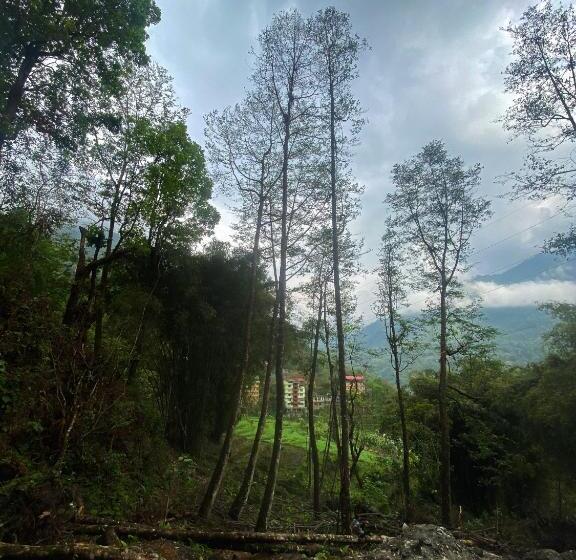 مبيت وإفطار Ashraya Boutique Homestay