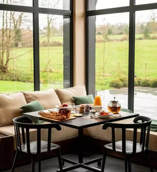 Aamiaismajoitus (B&B) Les Sources Du Val