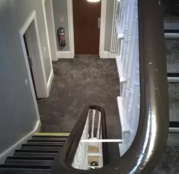 Clifton Hotel & Bar Newcastle