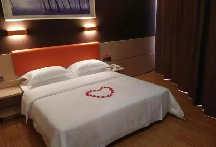 ホテル 7days Premium Jinan Shanghe Yujing City Branch