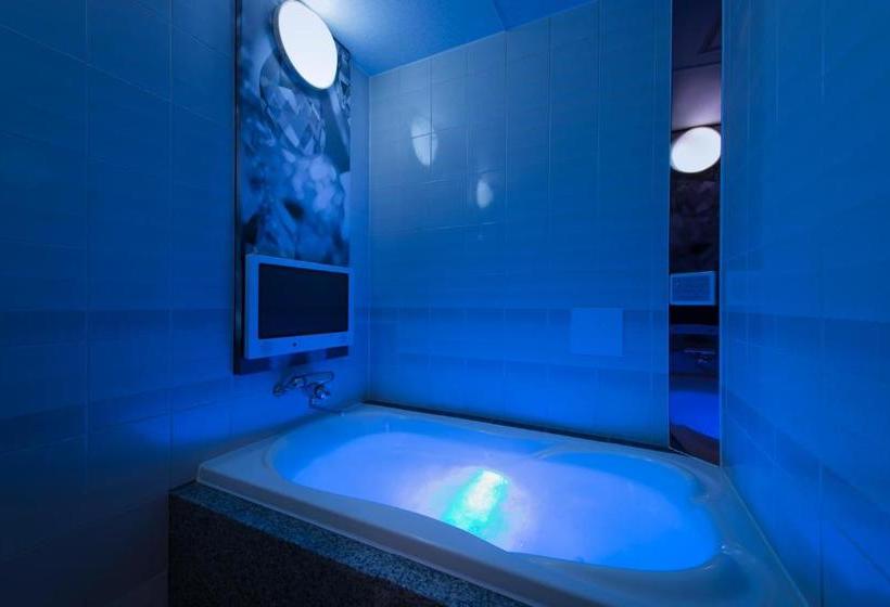 Отель Eldia Machida  Adult Only