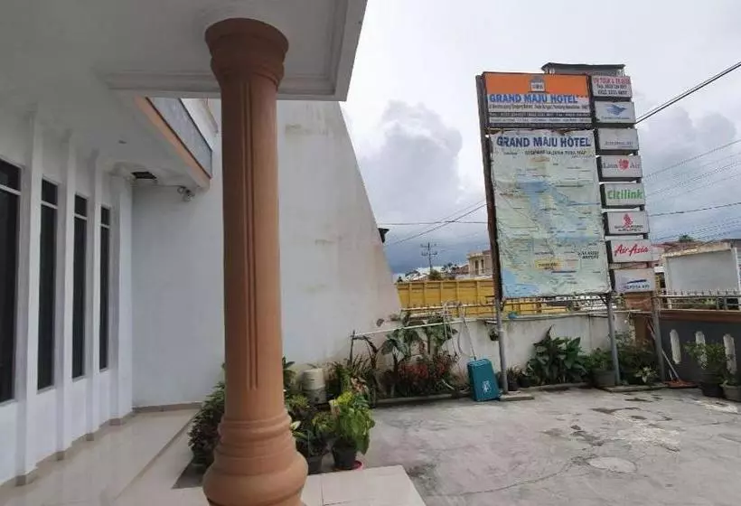 هتل Grand Maju