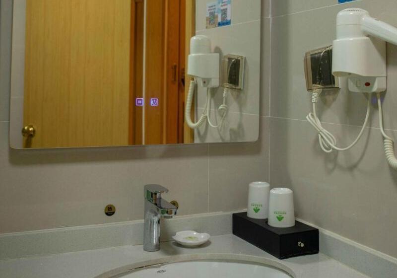 فندق Greentree Inn Luliang Wenshui County People S Hospital Express