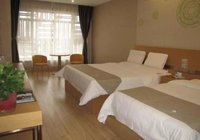 Hotelli Greentree Inn Luliang Wenshui County People S Hospital Express