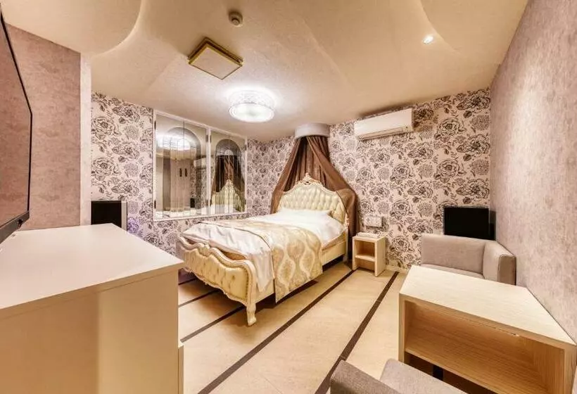 ホテル Luna Ibaraki