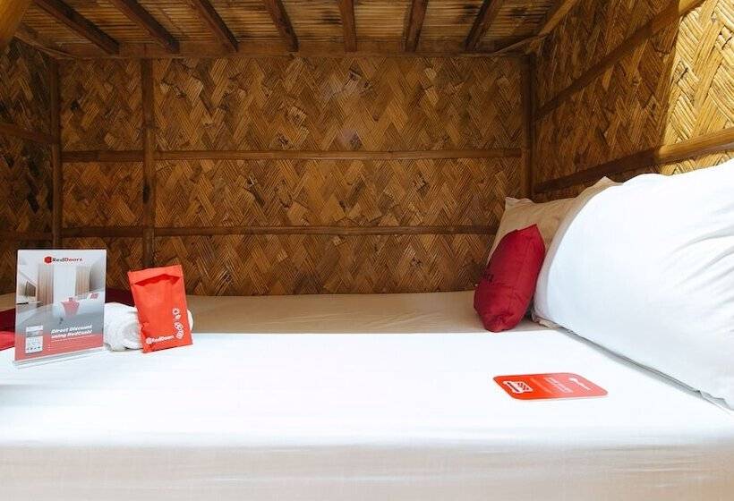 ホテル Reddoorz Premium @ Trece Indang Road