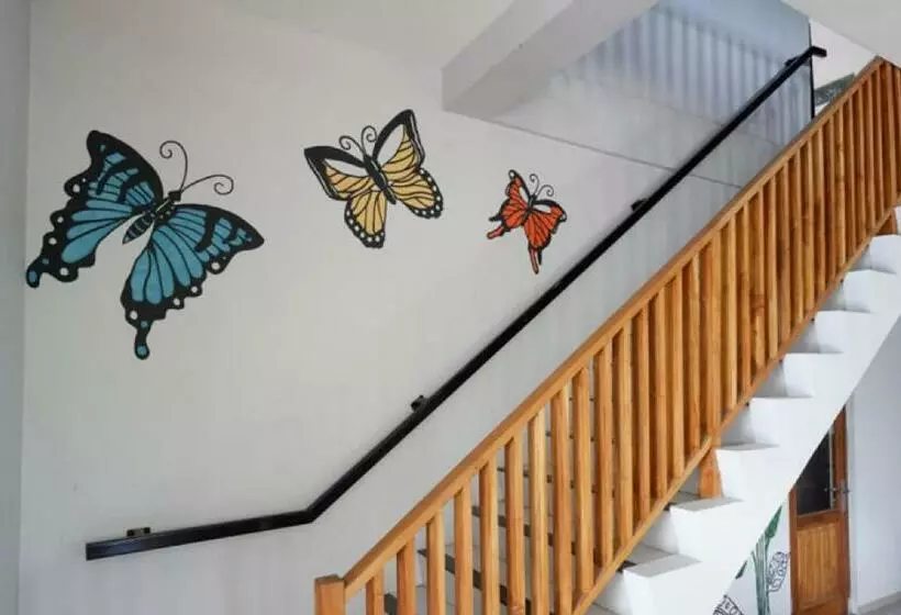 ホテル Reddoorz Syariah Near Kawasan Sam Poo Kong 2