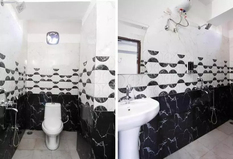 Hotelli Silverkey Executive Stays 45819  Sundari