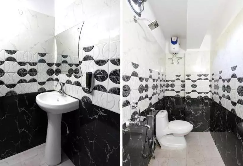 Hotelli Silverkey Executive Stays 45819  Sundari