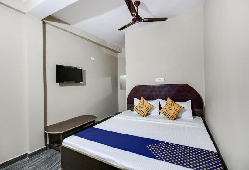 Hotel Spot On 64837  Madhur Prem