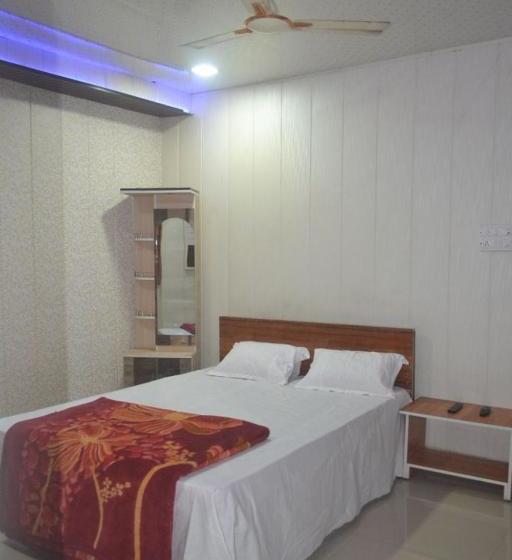 Отель Vamoose Kaas Hill Resort