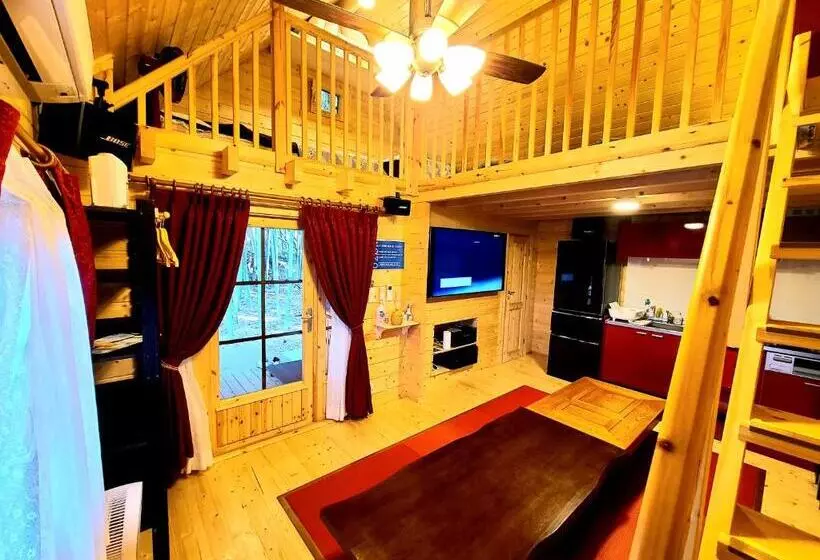 ペンション あかがね荘