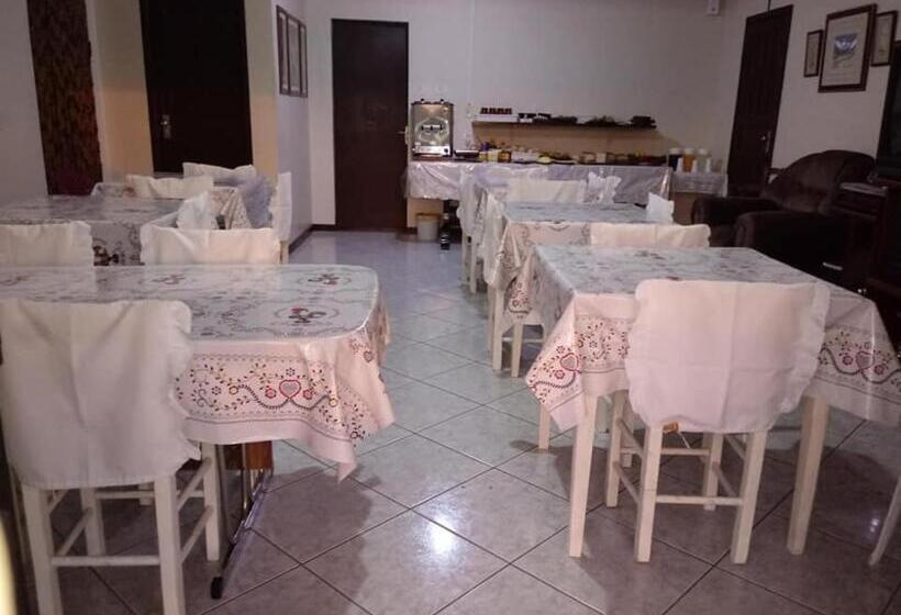 Пансион Avenida Hotel Do Morais Salto Do Lontra