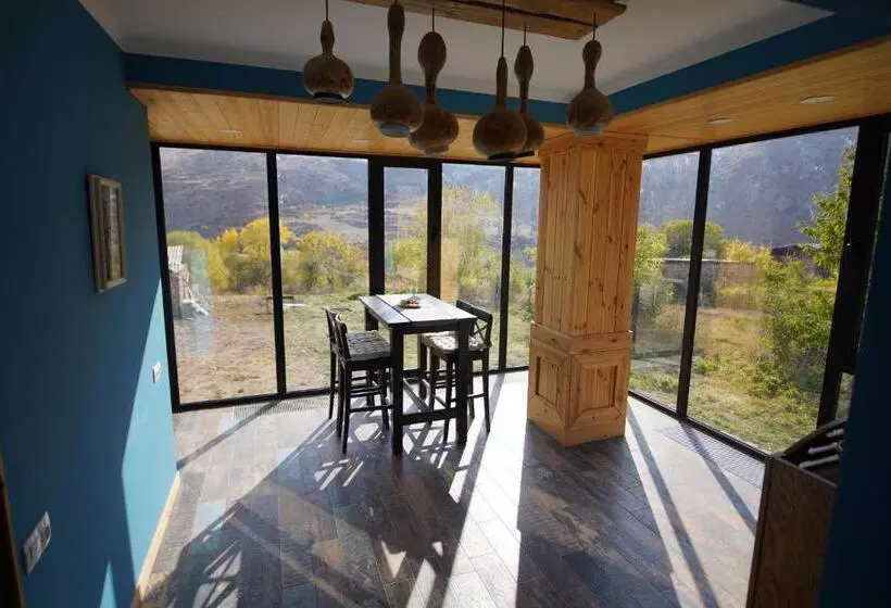 Majatalo Gnishik Eco Lodge