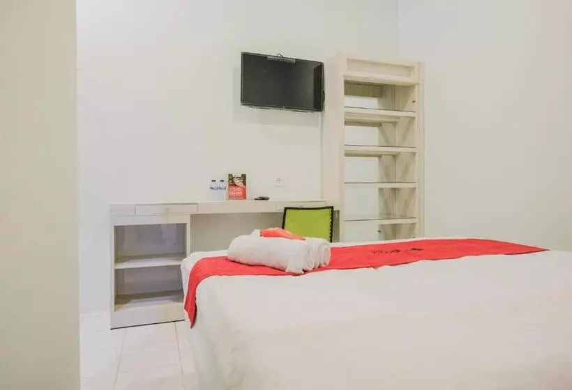 ペンション Reddoorz @ Jalan Pangeran Antasari Lampung 2