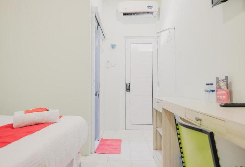 פנסיון Reddoorz @ Jalan Pangeran Antasari Lampung 2