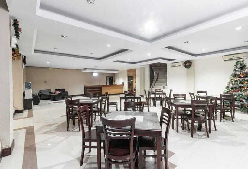 بنسيون Reddoorz Near Bahu Mall Manado